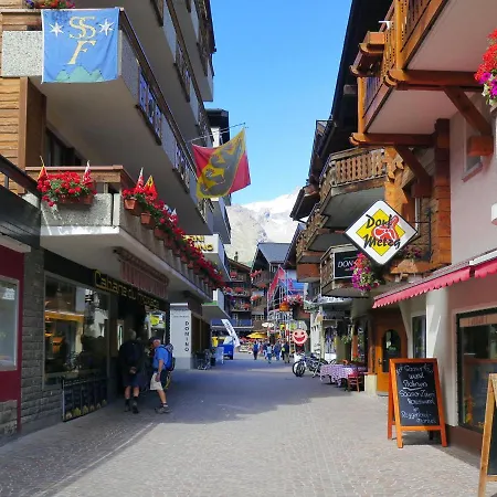 Jessica Eg Saas Fee